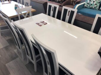 Stół biały lakierowany